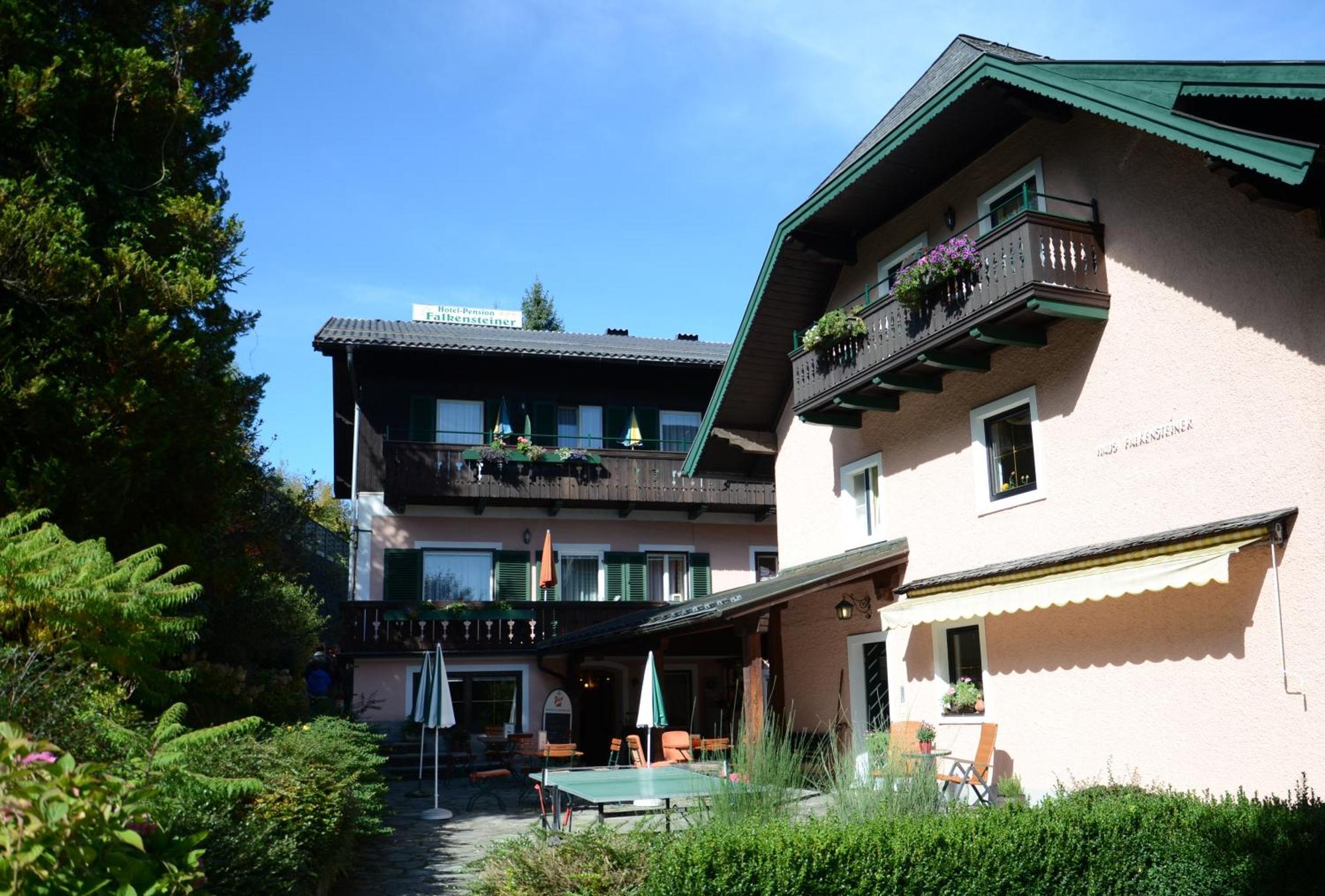 Hotel-Pension Falkensteiner Sankt Gilgen Exterior photo